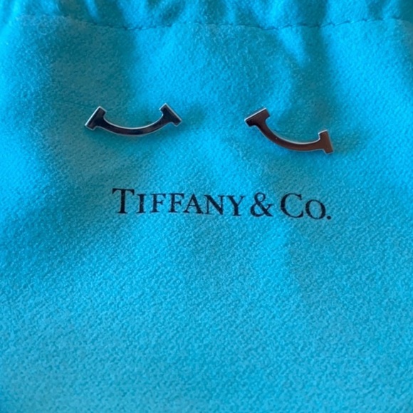 Tiffany & Co. Jewelry - Tiffany T smile earrings